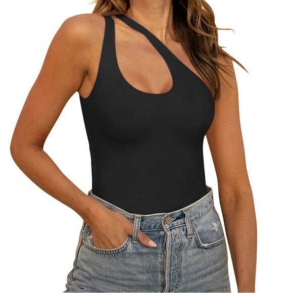 ReoRia Tops - REORIA Black Asymmetrical Women's bodysuit NWT